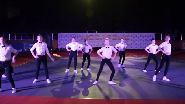 Коллектив "Fiesta" с номером "Веселый хор" смотреть онлайн