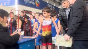 Взвешивание борцов на турнире Кингдом во Владикавказ?