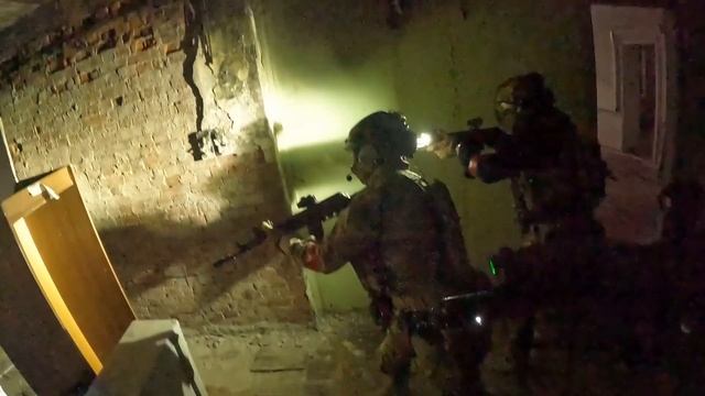 Чиловый CQB страйкбол