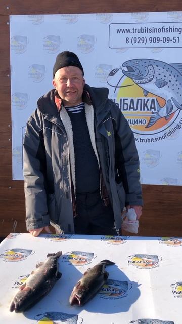 Улов нашего гостя! Платная рыбалка в Подмосковье. / Рыб смотреть онлайн