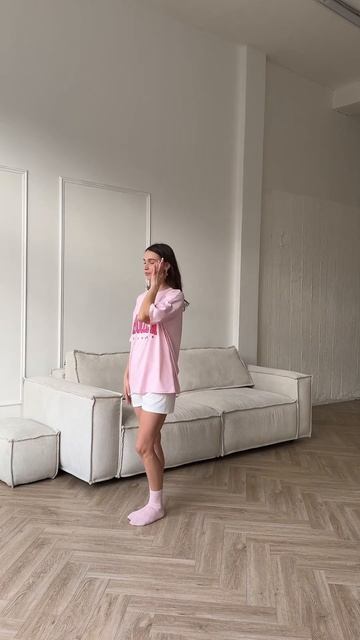 Раздаем стиля в платье от 10outof10.brand😎