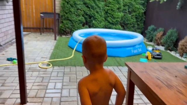 Марк ТВ. Бассейн. смотреть онлайн