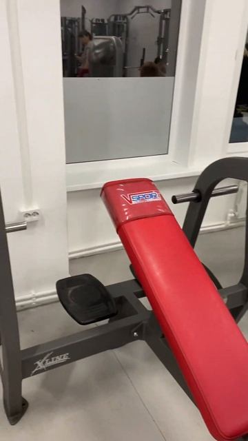 Скамья для жима под углом вверх смотреть онлайн