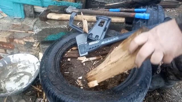 Сравнение топора Гардена 1400 - Gardena от Husqvarna с обычными топорами и колунами. Часть 1. смотреть онлайн