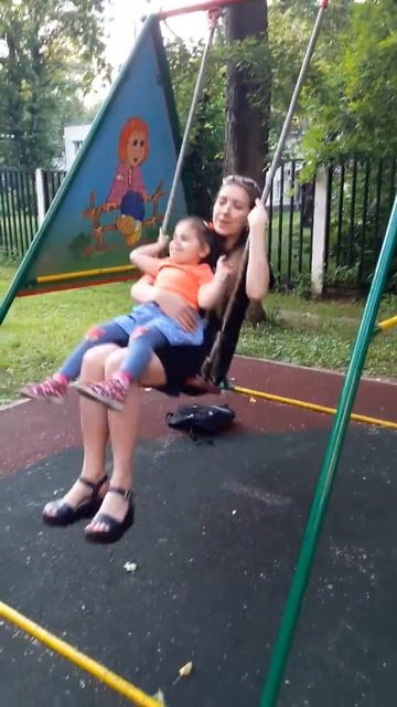 Любимые качели смотреть онлайн