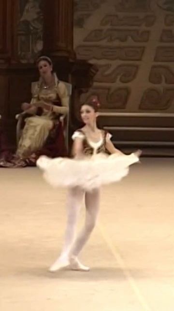Ксюша до инсульта #кома #инсульт #помощь #реабилитация #здоровье #балет #shorts #балерина #счастье