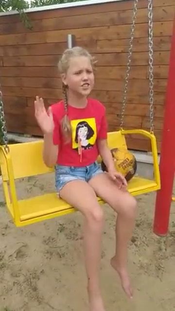 проект видео 5 СОНЯ НА КАЧЕЛЯХ смотреть онлайн