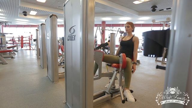 Приведение ног в тренажере смотреть онлайн