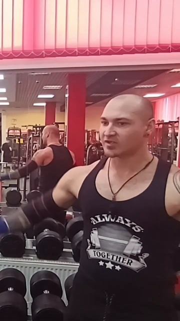 Про махи гантелей в стороны смотреть онлайн