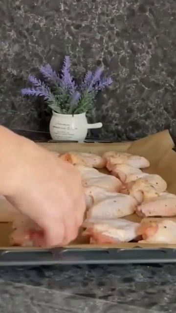 Куриные крылышки с хрустящей корочкой .Автор рецепта @ смотреть онлайн