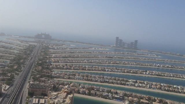 Дубай. Бассейн "AURA SKYPOOL" смотреть онлайн