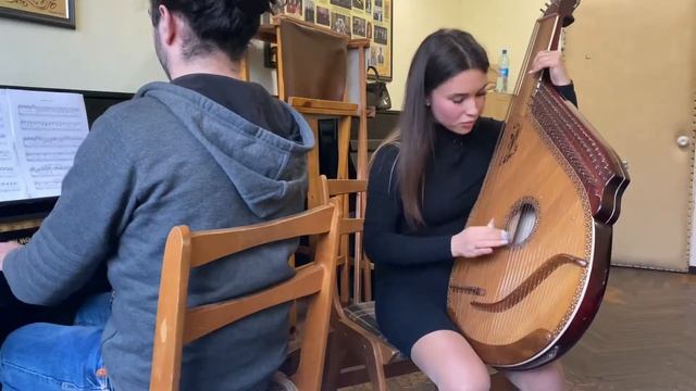 Оксана Герасименко . «Камерна сюїта для бандури та фортепіано» Частина 1 смотреть онлайн