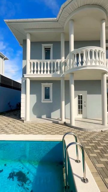 Дом с бассейном в Сочи с видом на море за 30 млн смотреть онлайн