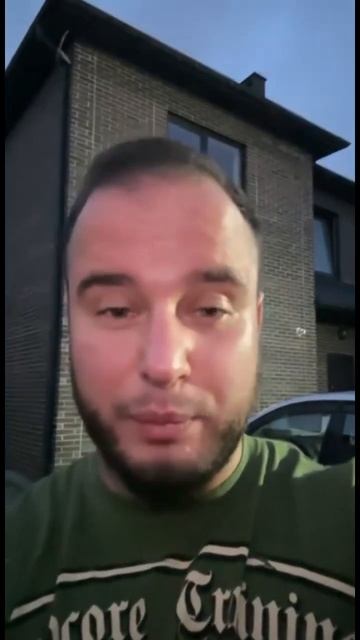 Максим с супругой приобрели Двухэтажный дом у компани смотреть онлайн