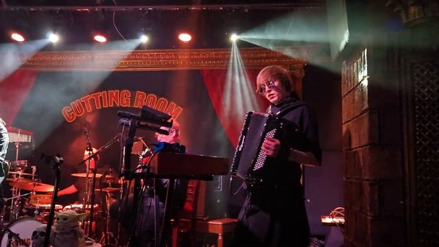 Боже, храни полярников. БГ+, The Cutting Room, Нью-Йорк, 7 апреля смотреть онлайн