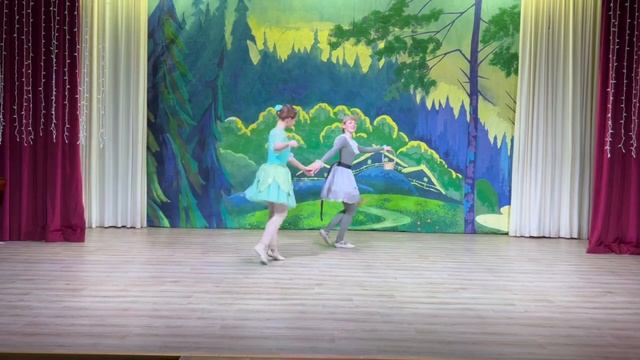 БАЛЕТ ДЮЙМОВОЧКА ПОД ЗВОННИЦЕЙ