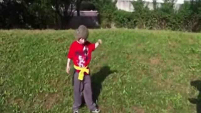 Тамир-танцор хип-хоп