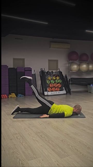 Спаси свою спину: Упражнения для профилактики сколиоз смотреть онлайн