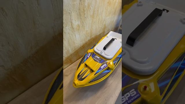 Карповый кораблик для рыбалки CarpDnepr смотреть онлайн