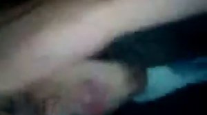 Пацан гонит , лежит на крыльце