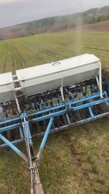 #подкормка#пшеница#трактористы#мтз82#сельскоехозяйств смотреть онлайн