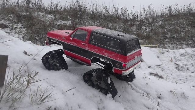 Гусеницы на машину. Зимниый тест на TRX-4