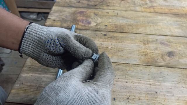 Все покупают этот инструмент а я сделал его из обычного прутка и гаек! смотреть онлайн