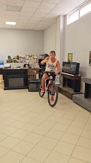 15 лет делаем камины, но на работу на велосипеде. А вы на смотреть онлайн