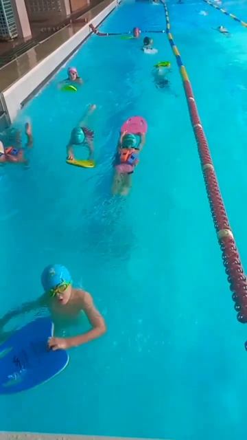 #swimmer #swimtraining #плавание #дети #swimming #пловцы #спортивнаяс? смотреть онлайн