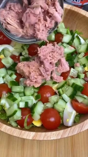 РЕЦЕПТ ВКУСНОГО САЛАТА БЕЗ КАПЛИ МАЙОНЕЗА. #mealoftheday #mealdelivery #reels #food смотреть онлайн