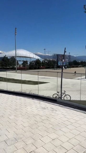 В Сочи лето 🌞 смотреть онлайн
