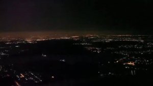 Вид из кабины пилота самолета Москва ночная / View from the co