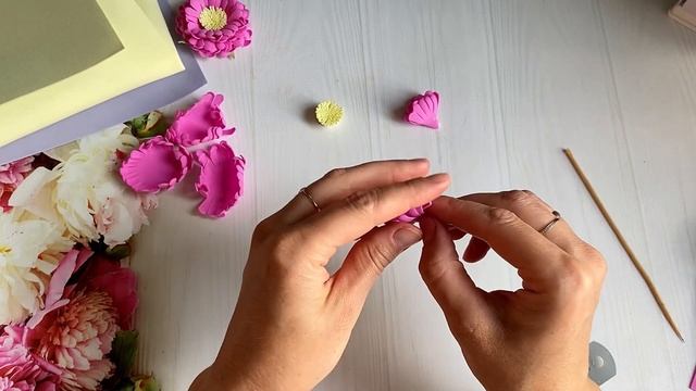 Резиночки из фоамирана Цветы из фоамирана на резинке ? смотреть онлайн