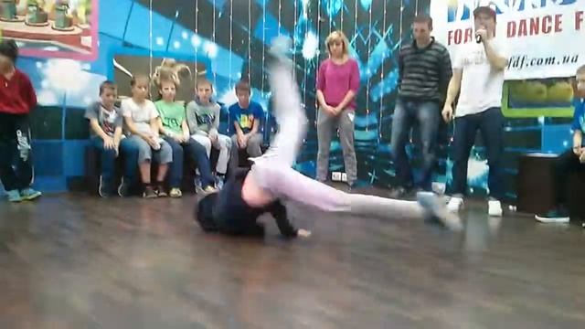 Break Dance Battle #12 на Forum Dance Fest Day 3 - Прудский Валентин VS Третьяченко Денис смотреть онлайн