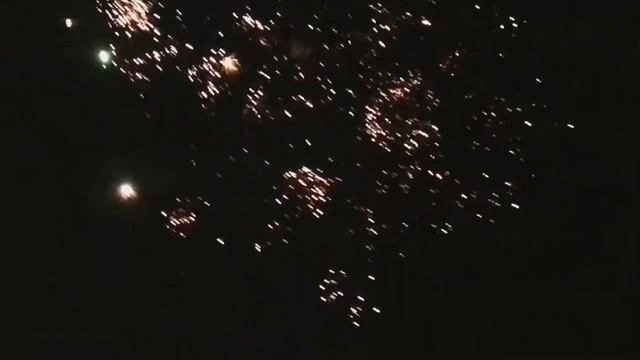 Праздничный салют 2017 !!! смотреть онлайн