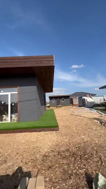 Дом с баней и бассейном смотреть онлайн