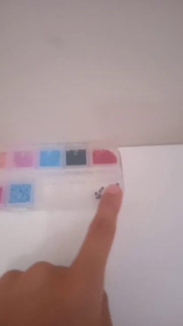 Бисер⚪⚫, ножницы ✂️ и леска смотреть онлайн