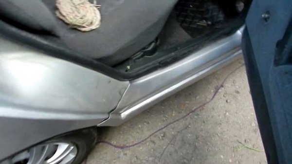 Купил и установил динамики овалы в заднюю полку ваз 12