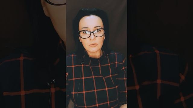 ЛЮДИ ПРИХОДЯТ И УХОДЯТ. смотреть онлайн