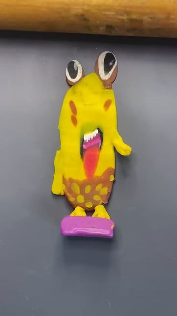 Who is this? #plasticine #sculpting #clayart #gartenofbanban смотреть онлайн