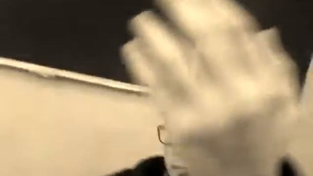 Lamber на полу и много пепла смотреть онлайн