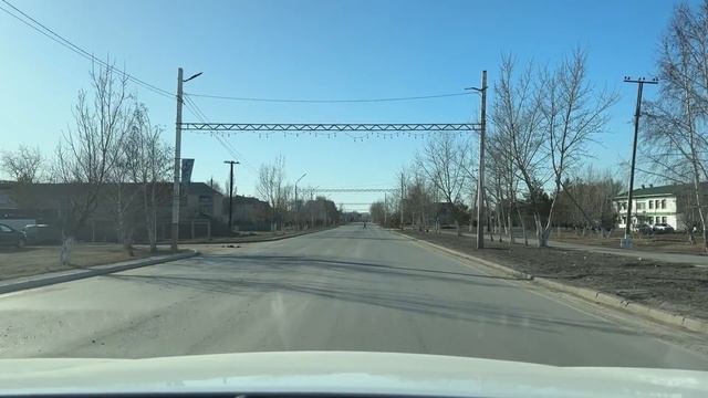Голодная? Убирайся с кухни. Тут едят только свои. смотреть онлайн