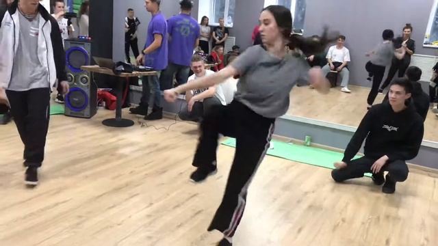 Home dance battle| Hip-Hop pro| доп раунд| Nastya Glow смотреть онлайн