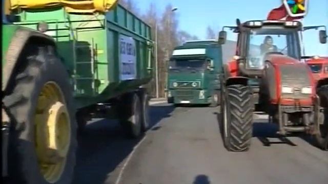24 марта 2011 акция протеста грузоперевозчиков в Риге смотреть онлайн