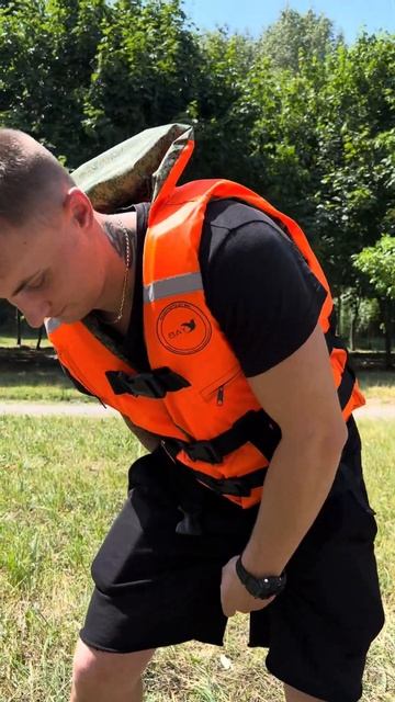 Жилет рыболовный двусторонний BAY