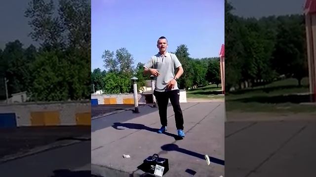 $ начинающий Рэпер Enemi $