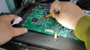 LG 49UF8507 нет изображения , но есть подсветка