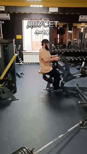 Тренировка спины. #спина #тренировки #залетит #втопе #Ч? смотреть онлайн