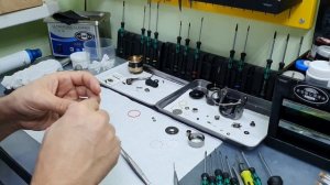 Daiwa 24 Luvias 2000S-P обзор/разбор