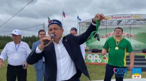 Сильнейший борец на Сабантуе в Лаишево (Татарстан, Рос